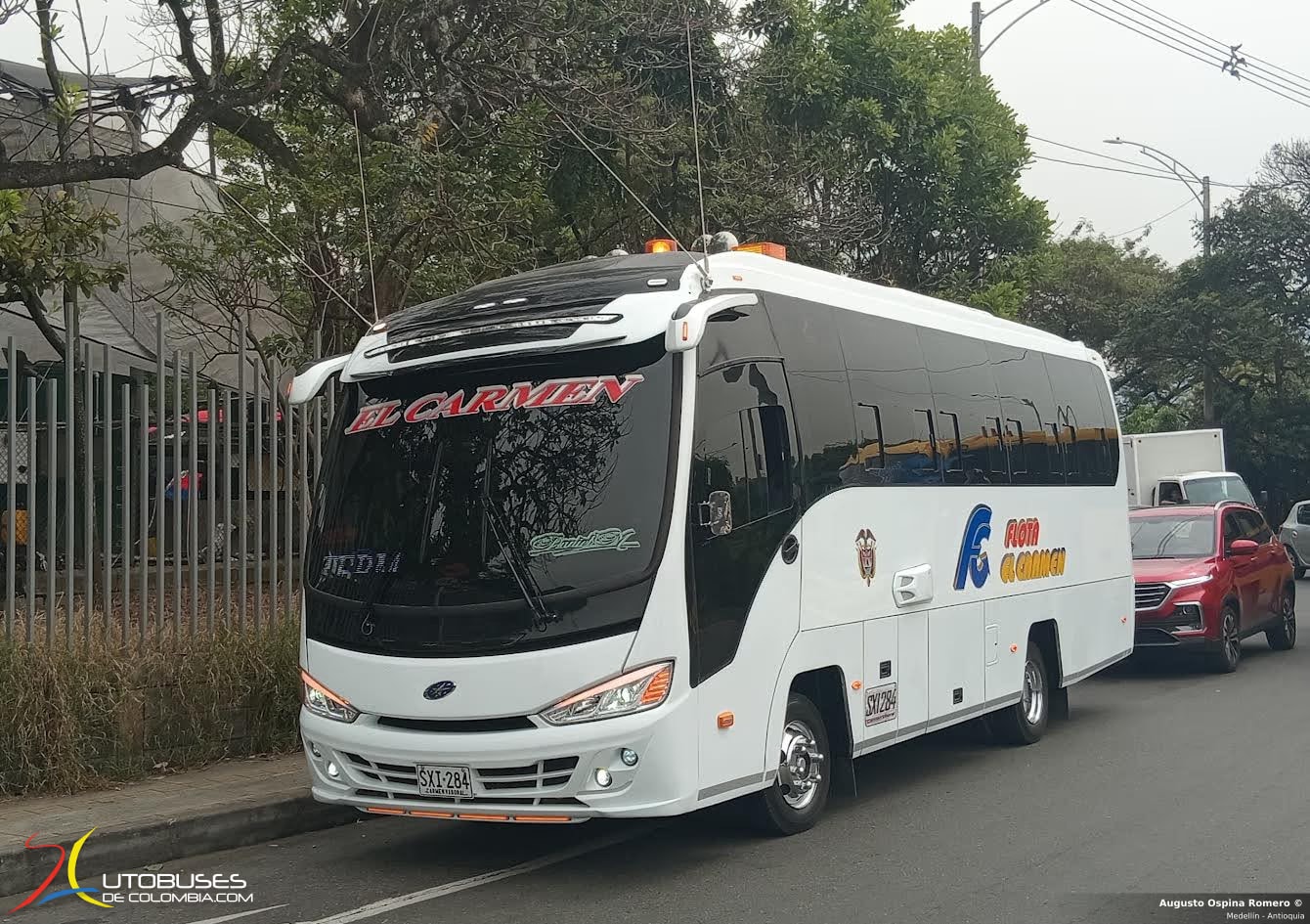 JGB Fascino Chevrolet Isuzu NQR Reward de Flota el Carmen S.A.