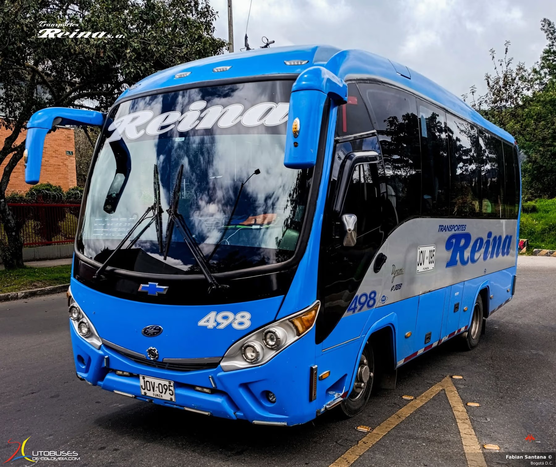 JGB Dynamic Chevrolet Izusu NPR de Transportes Reina