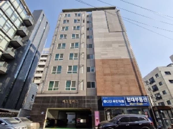 건물 전경