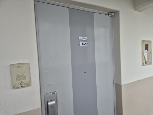건물 전경