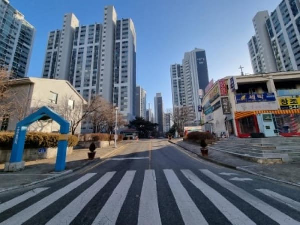 현관문