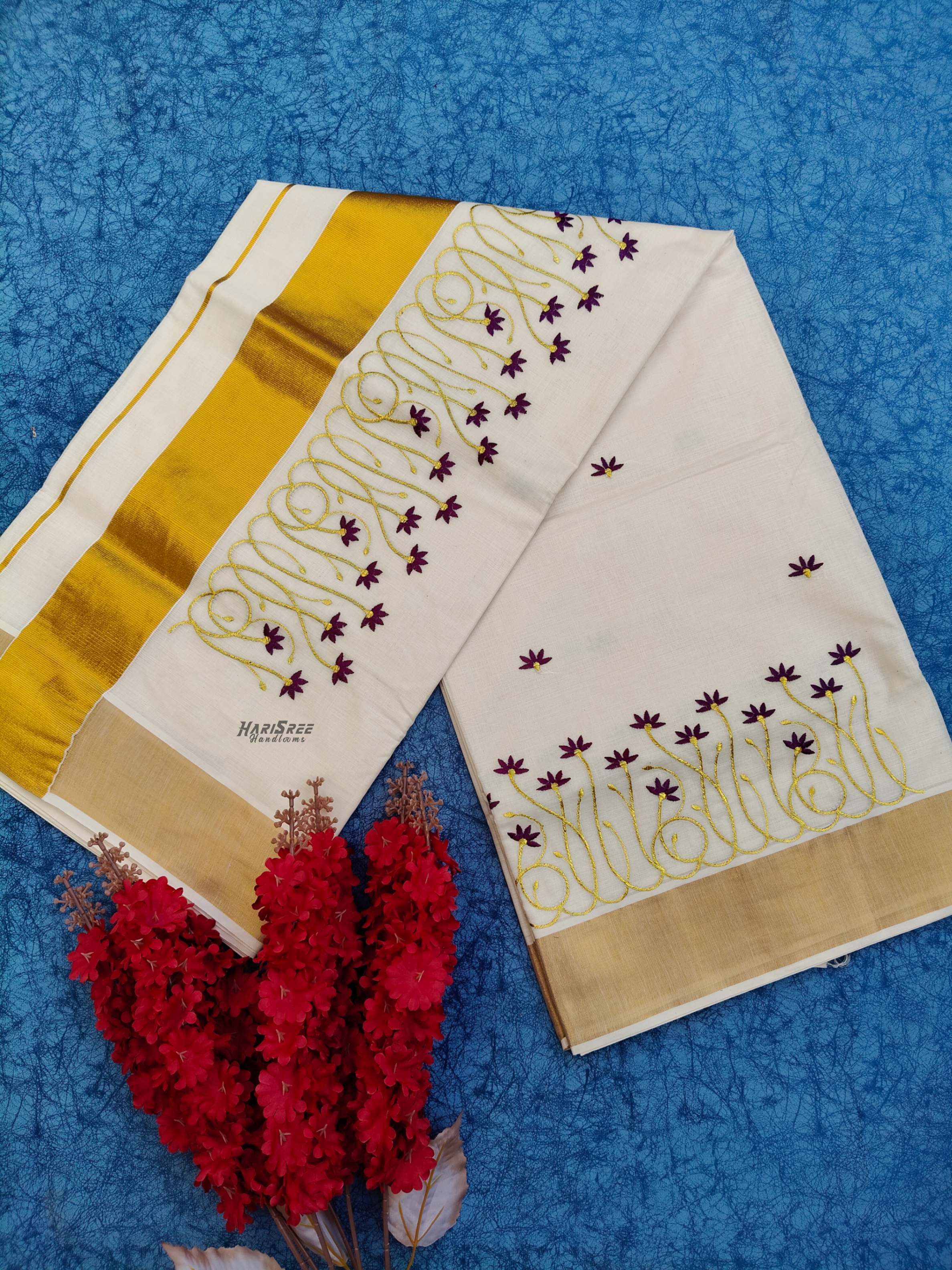 3x3 cotton Lotus Embroidery Kerala Saree - KT103 - Image 3