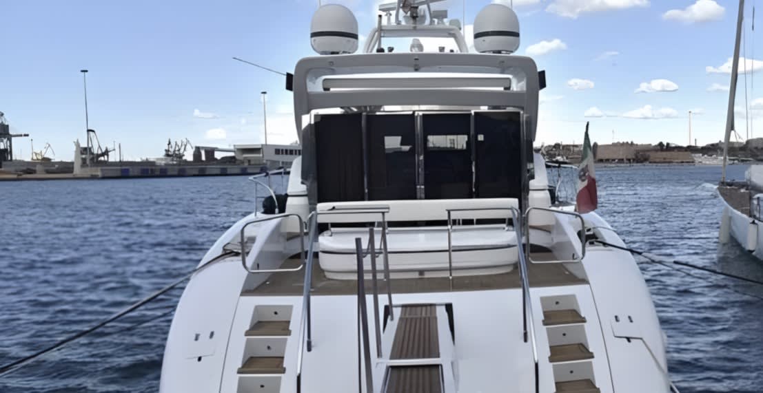 Mangusta 72 2