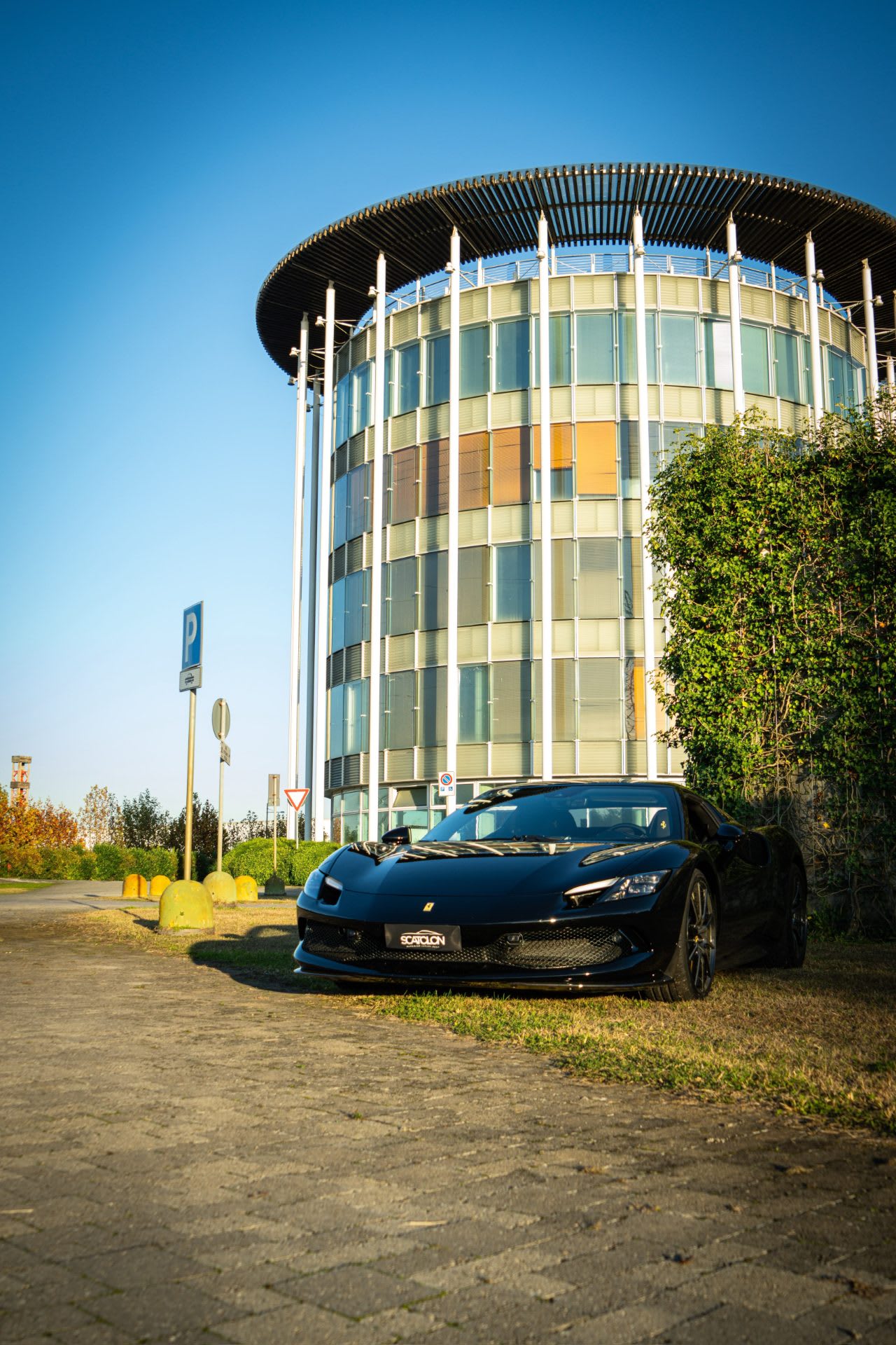 Ferrari 296 GTB 2