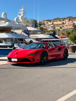 Ferrari F8