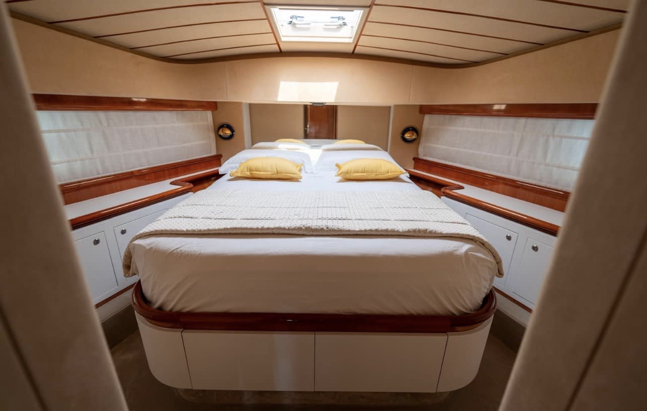 Ferretti 680 - 13