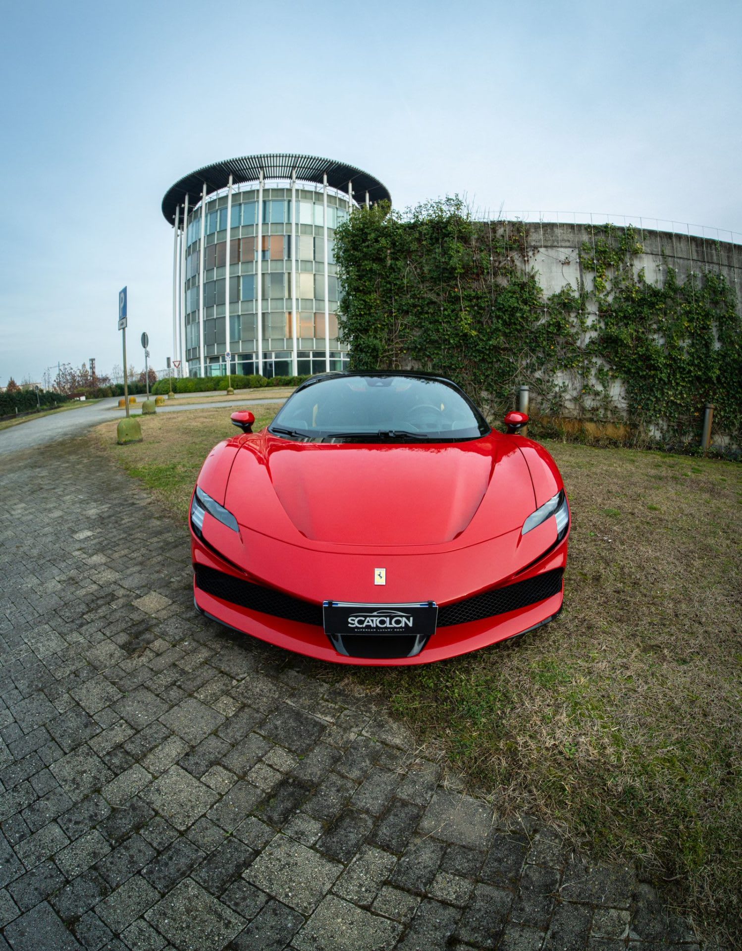 Ferrari SF90 Spyder - 1