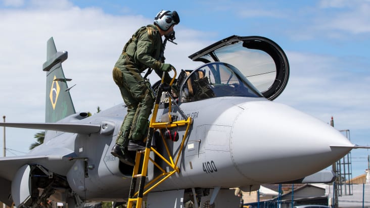 gripen-e---take-off-navegantes-0002.jpg