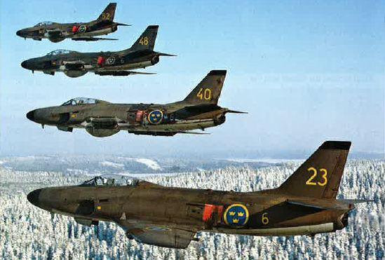 story_kgl-dehavillandj33.jpg
