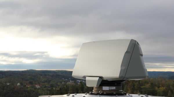 giraffe-1x-hw-antenna3-col.jpg