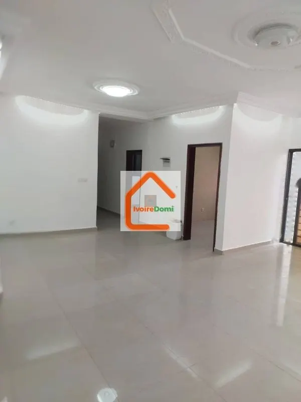 Location appartement 4 pièces à louer à Cocody-angré 8ème tranche