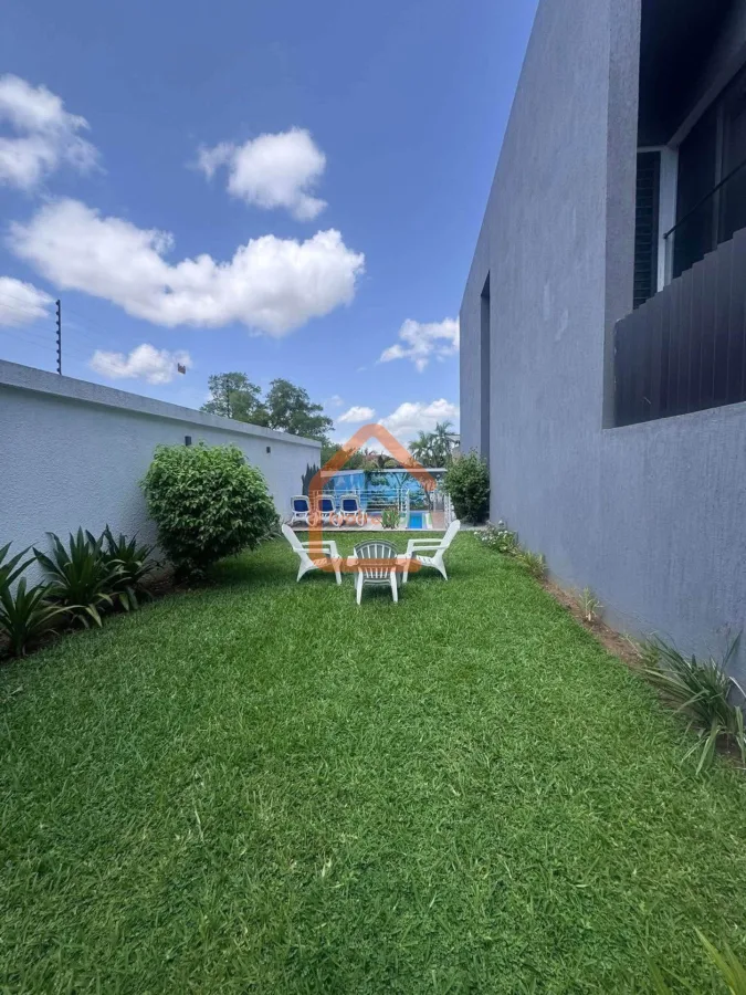 Location appartement 4 pièces Riviera bevers hills