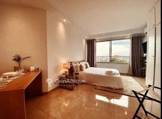 Location appartement studio meublé de standing - Cocody Danga