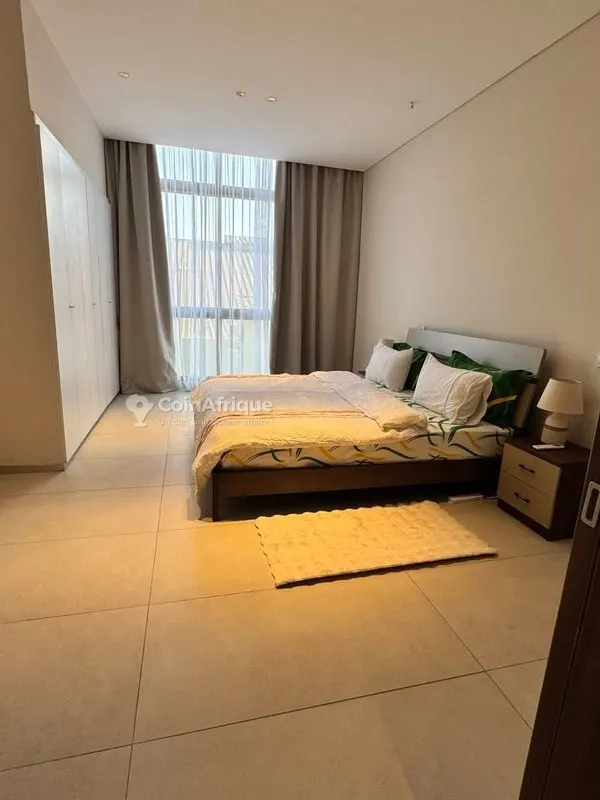 Location appartement meublé de standing 2 pièces - Macory zone 4