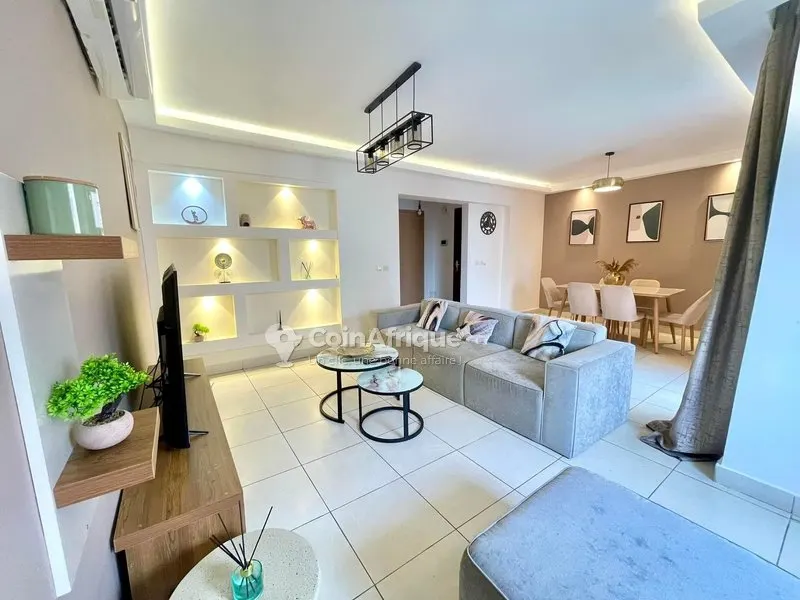 Location Appartement résidence meublée à Zone 4