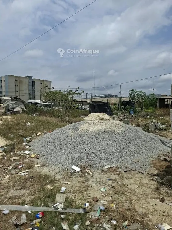Terrain 500 m² - Cocody