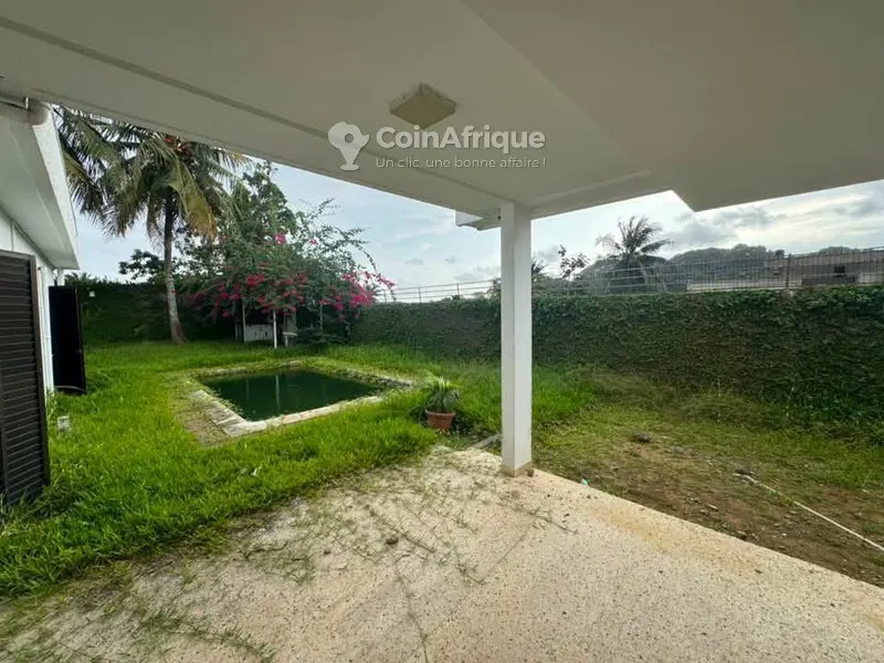Vente villa basse 5 pièces - Riviera golf versant