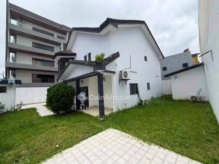 location villas 5 pièces - cocody riviera 4