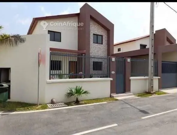 Vente villa - Cocody Rivièra