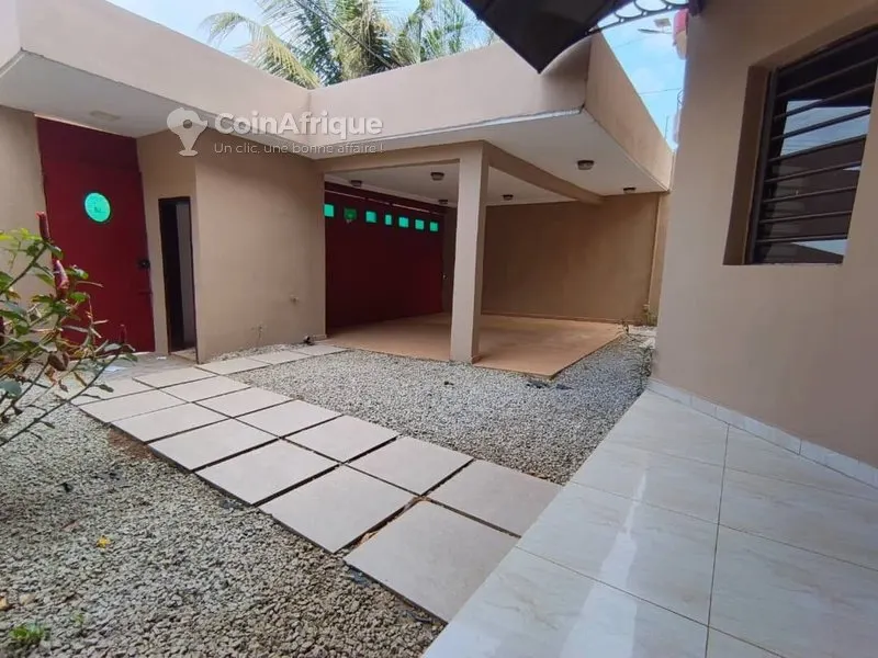 Location villa duplex 8 pièces - Angre djorobite