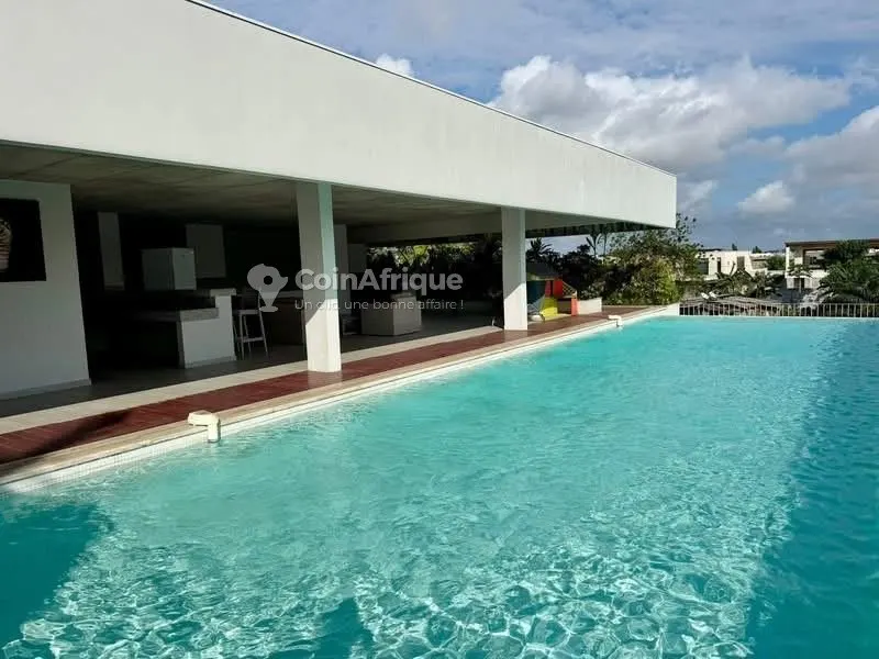 Location appartement 4 pièces - Riviera beverly hills appartement luxueux