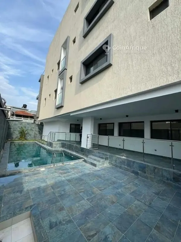 Vente appartement 5 pièces - Abidjan cocody