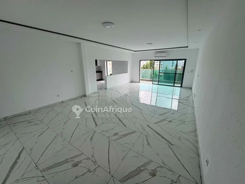 Vente appartements 4 pièces - Cocody riviera m’badon ambassade de chine