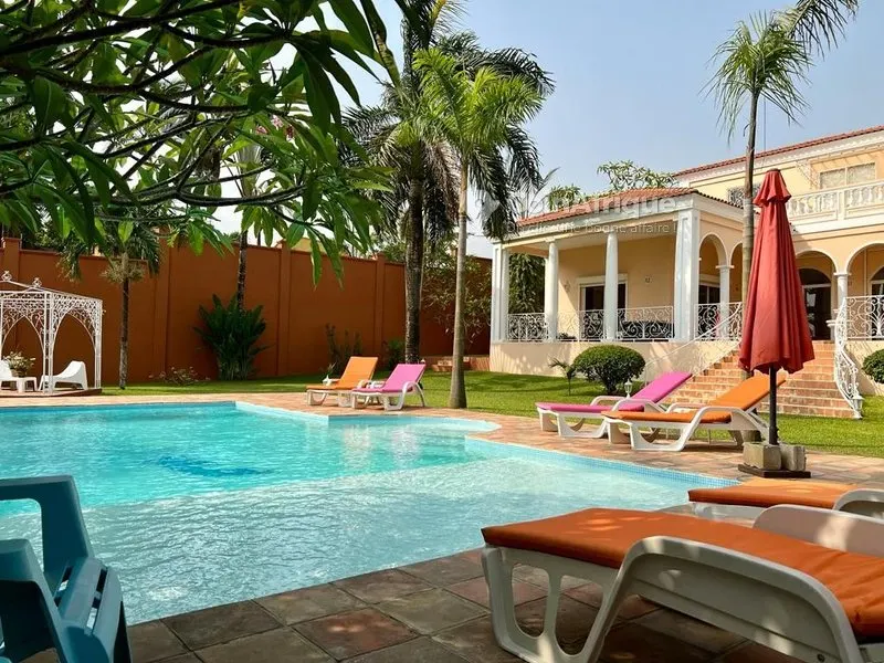 Vente villa 5 pièces à Riviera Golf