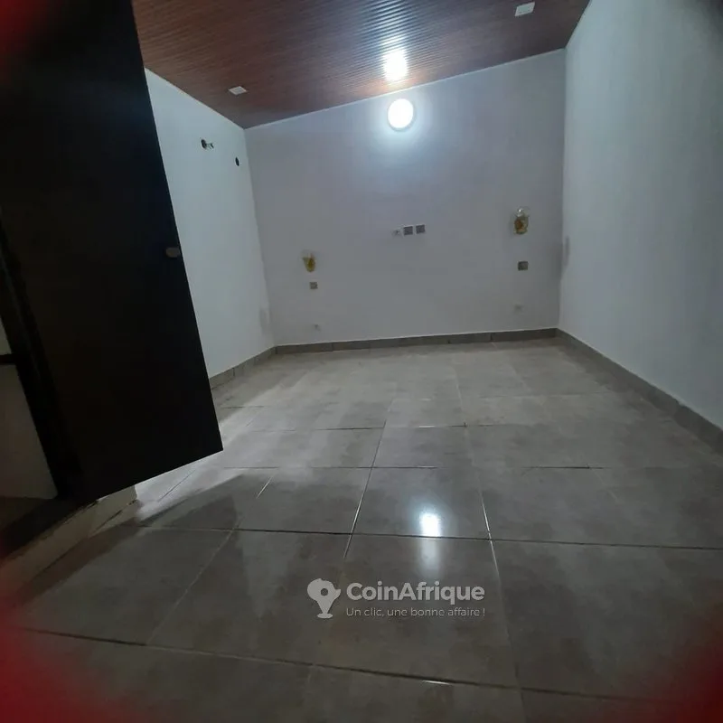 Location maison 2 pièces - Angre