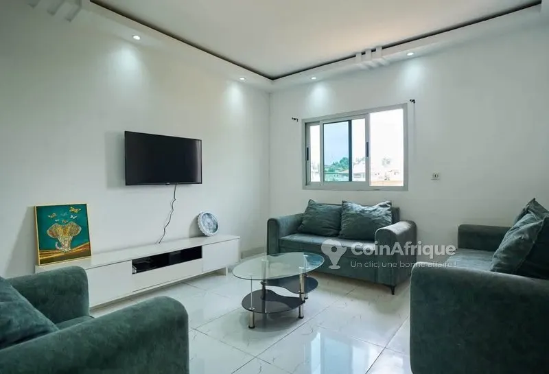 Vente appartement 3 pièces à bonoumin au 1e étage