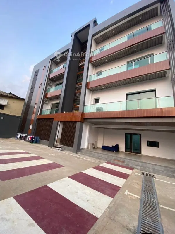 Location appartement 3 pièces Cocody Riviera bonoumin