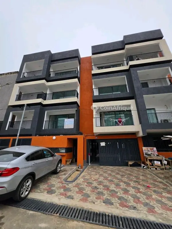 Location appartements à Faya route Abatta zone station ola