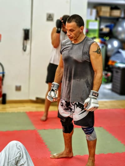 Fred Lollo, professeur au Boxing Défense Villebon (Certificat d'assistant Coach MMA)