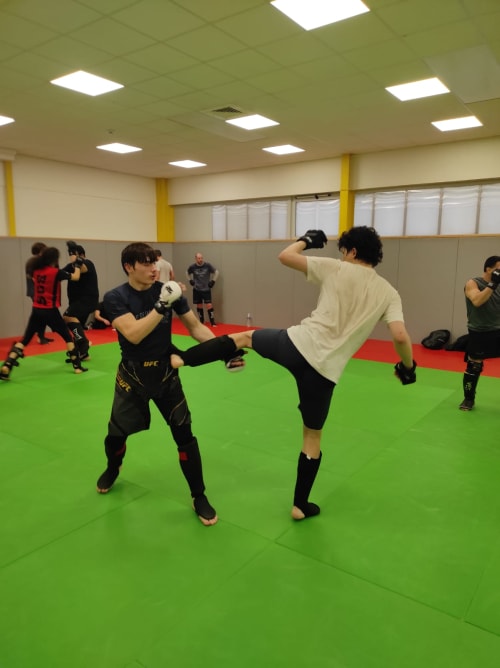 MMA en images 5 — entraînement au Boxing Défense Villebon