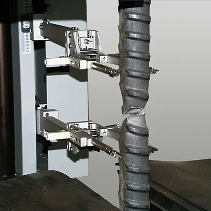 Steel testing machine image 3