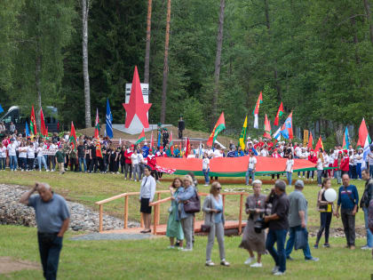 Вице-президента русской общины Латвии исключили из горсовета Даугавпилса за поездку в Псковскую область