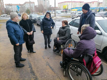 Пандус оборудуют у офиса врача общей практики на Коммунальной в Пскове