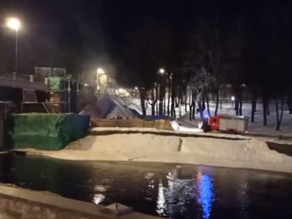 Возгорание произошло у Троицкого моста в Пскове