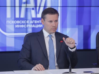 О строительстве двух новых школ в Пскове рассказал Андрей Ермаков