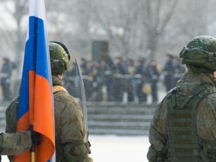 День защитника Отечества отмечают в России