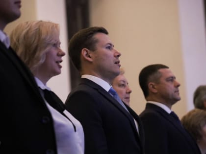 Народный праздник: псковских педагогов поздравили с Днем учителя