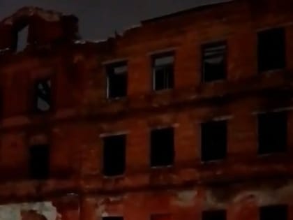 Пожарные ликвидировали возгорание в доме Седельщикова в Пскове