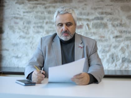 Пропаганда и чиновники вместо детей