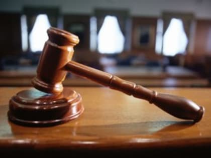 Суд вынес приговор 67-летней жительнице Псковской области, которая зарезала своего соседа