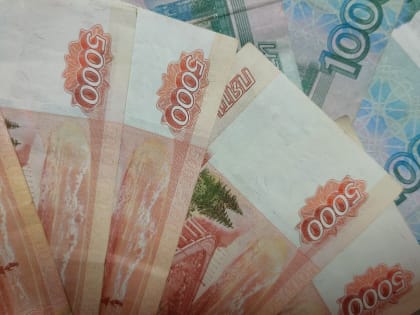 Минимальный размер оплаты труда в России увеличится до 22 400 рублей