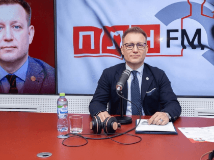 Избирательная комиссия Псковской области проведет поквартирный обход избирателей с целью информирования о выборах