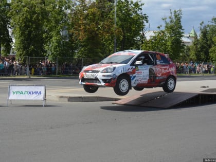 Итоги первого дня ралли «Уралхим Псков – 2023» подвели на радио «7 НЕБО»