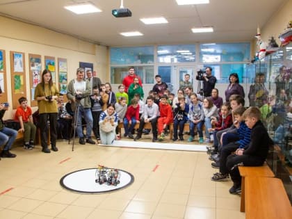 Городской турнир по робототехнике прошел в Великих Луках