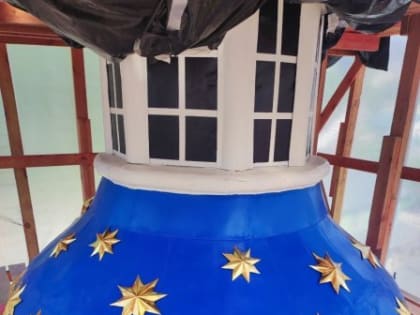 Реставрацию купола церкви Святого Лазаря завершили в Псково-Печерском монастыре