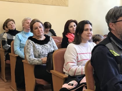 Делегация колледжа искусств выступила в Острове